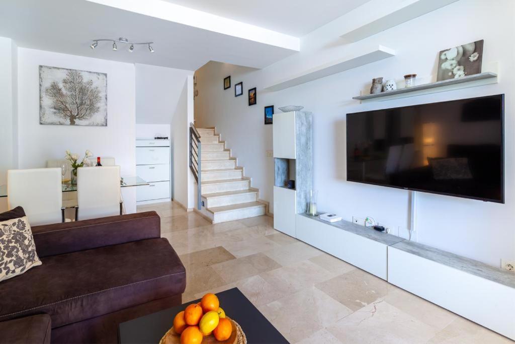Luxurioesen Apartment Am Meer Golfplatz, Strand Playa Del Cura  Exterior photo
